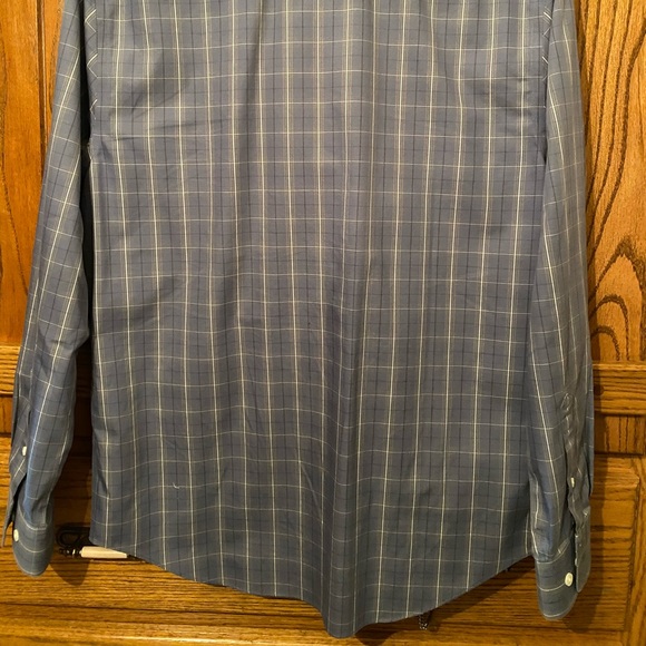Men’s button up dress shirt - Picture 5 of 7